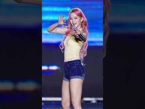 '2 L0VE' 무반주로 살짝 보여준 아이사 #아이사 #<strong>ISA</strong> #스테이씨 #STAYC #2LOVE