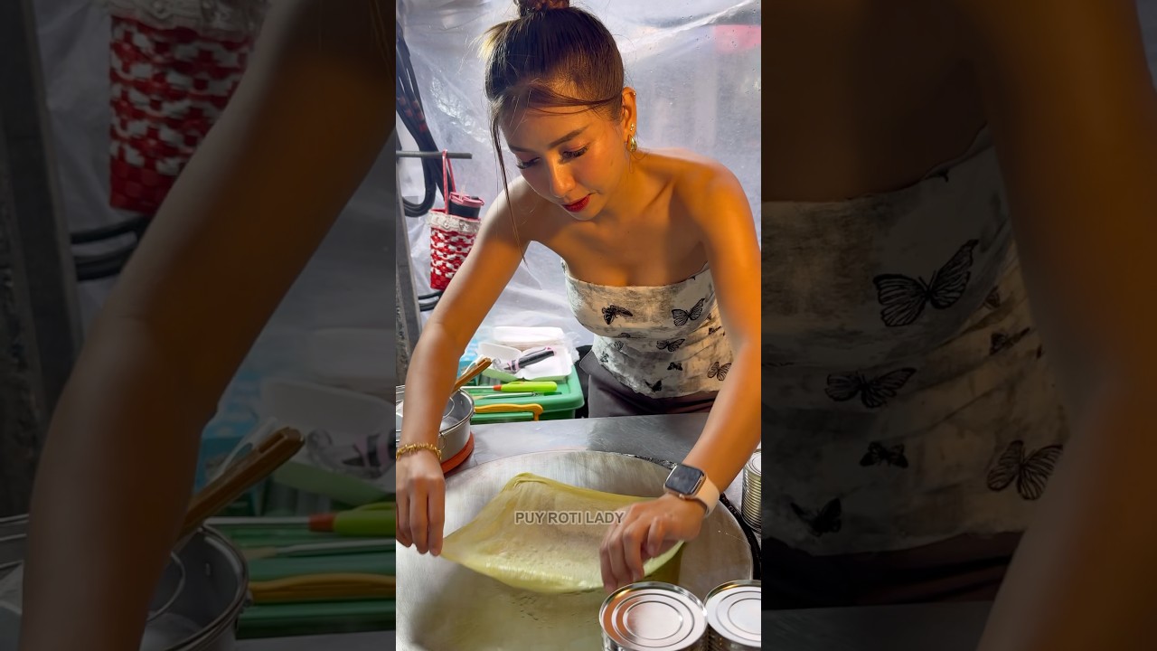 Would you like some pandan roti with banana and egg? - Thai Street Food 