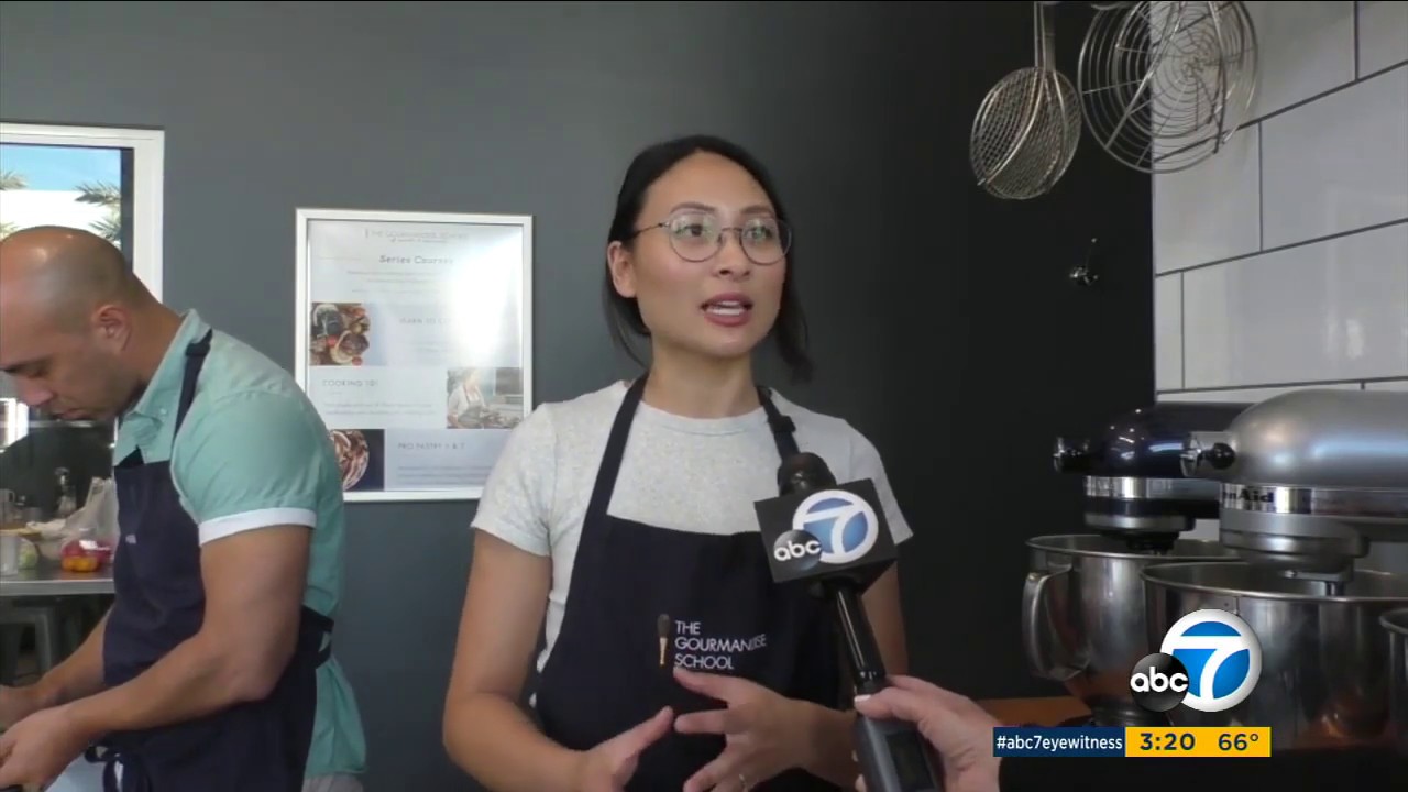 KABC7: Holiday Cookie Class at The Gourmandise School