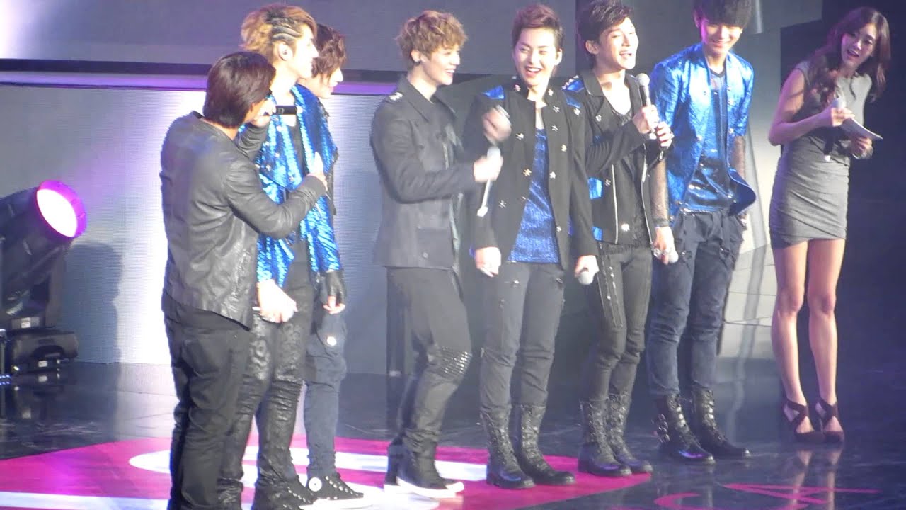 [FANCAM] 121013 EXO-M Ment 2 + Tao, Xiumin, Kris Aegyo @ KCON 2012