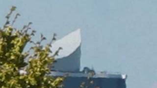 Space Elevator Over Microwaves, May 3, 2010 @ 11.45 AM, Toronto.wmv