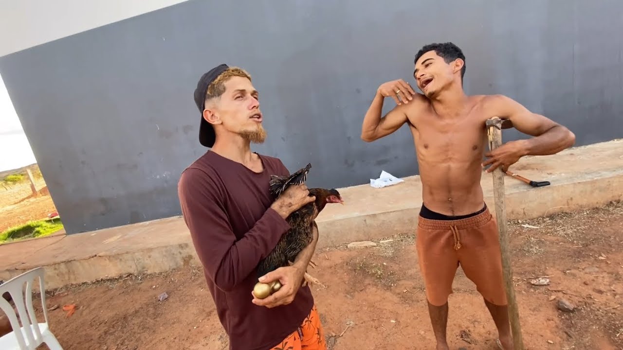 PASEI A PERNA NO BRUTINHO COM A GALINHA DOS OVOS DE OURO 