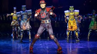 Wide Smile, High Style Starlight Express 2018 English Edit