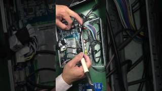 Joying head unit Black screen responsive have lights but no display fixed soldering tin