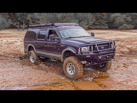 Ford Excursion on 37s Making Deep Mud Look Easy @MatthewHeiskell