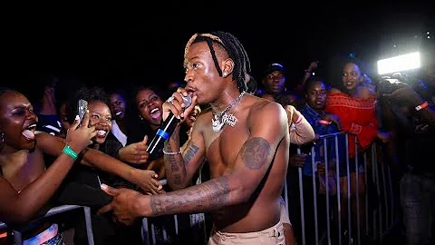 I’m Different | Fik Fameica live at Patoranking’s Wilmer Concert.