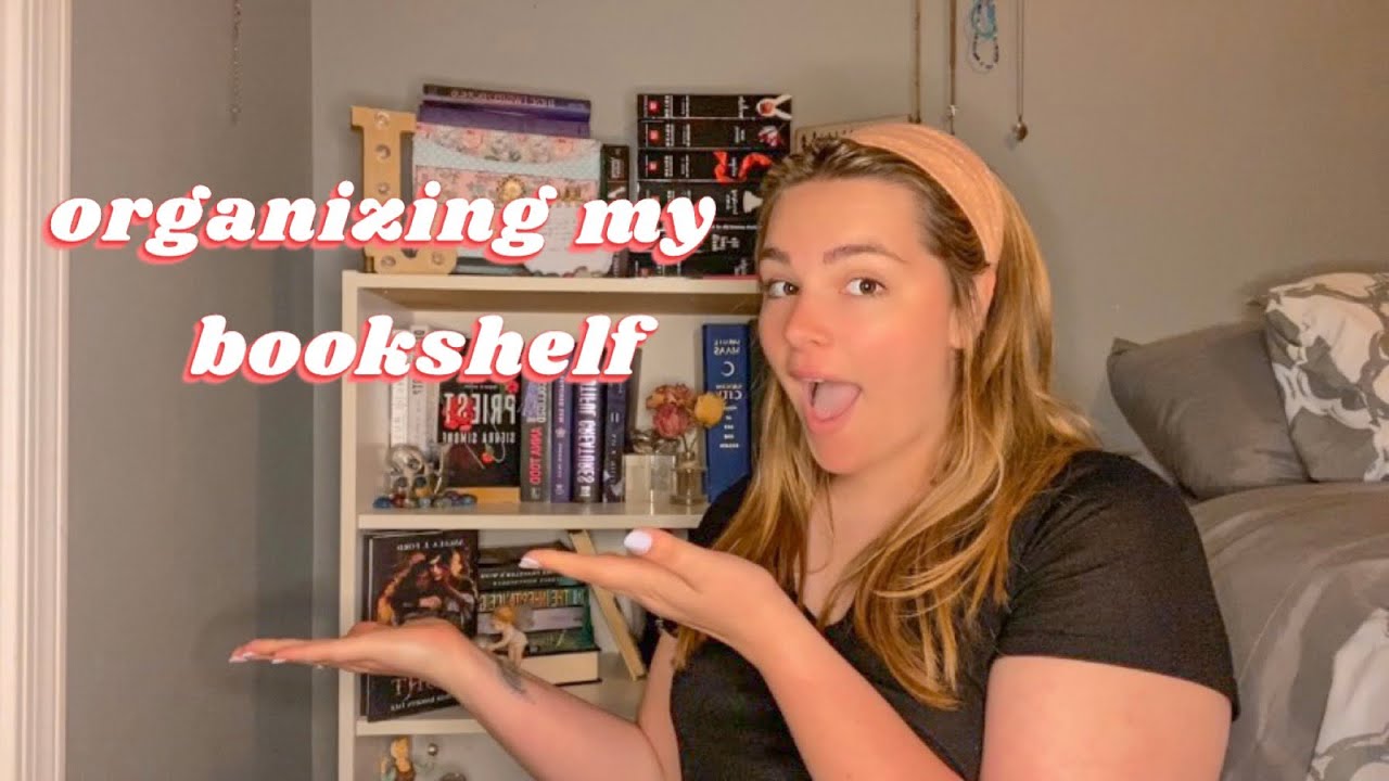 organizing my bookshelf - YouTube