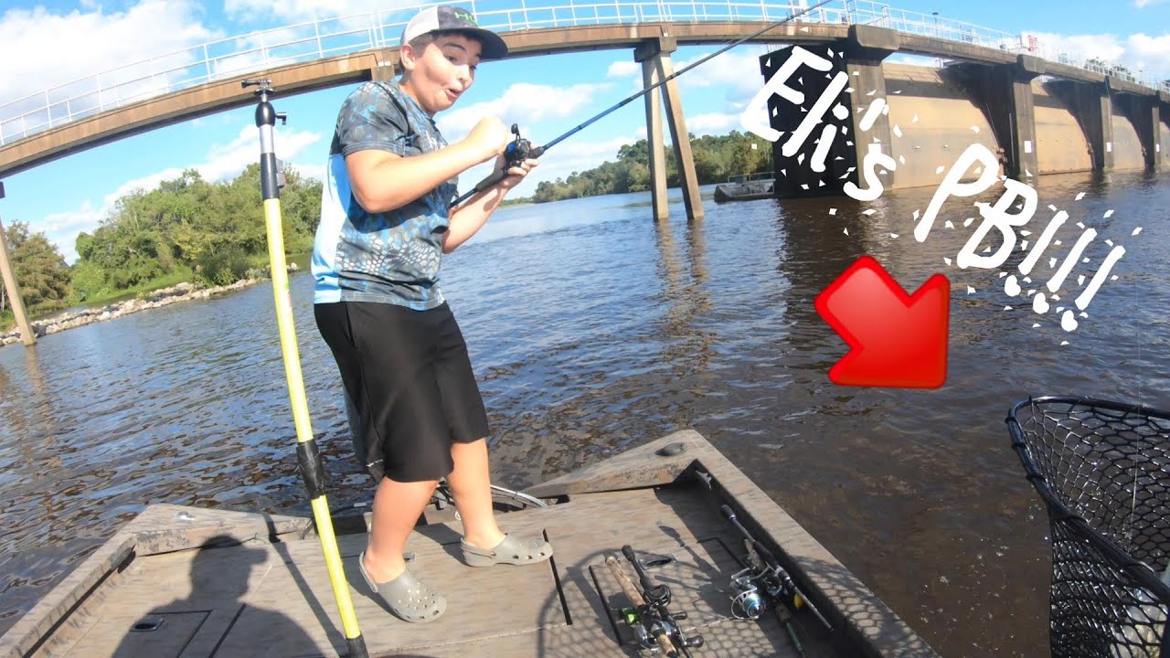 4 Species in 30 minutes Louisiana Fishing gotta love it - YouTube