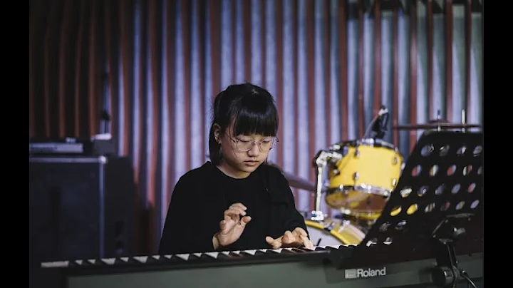 Chevelle performs "Tarantella in G minor" - by: Gl...