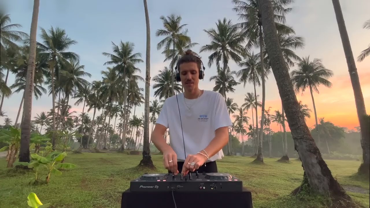 Chris Luno Sunrise Mix at Baba Beach Club