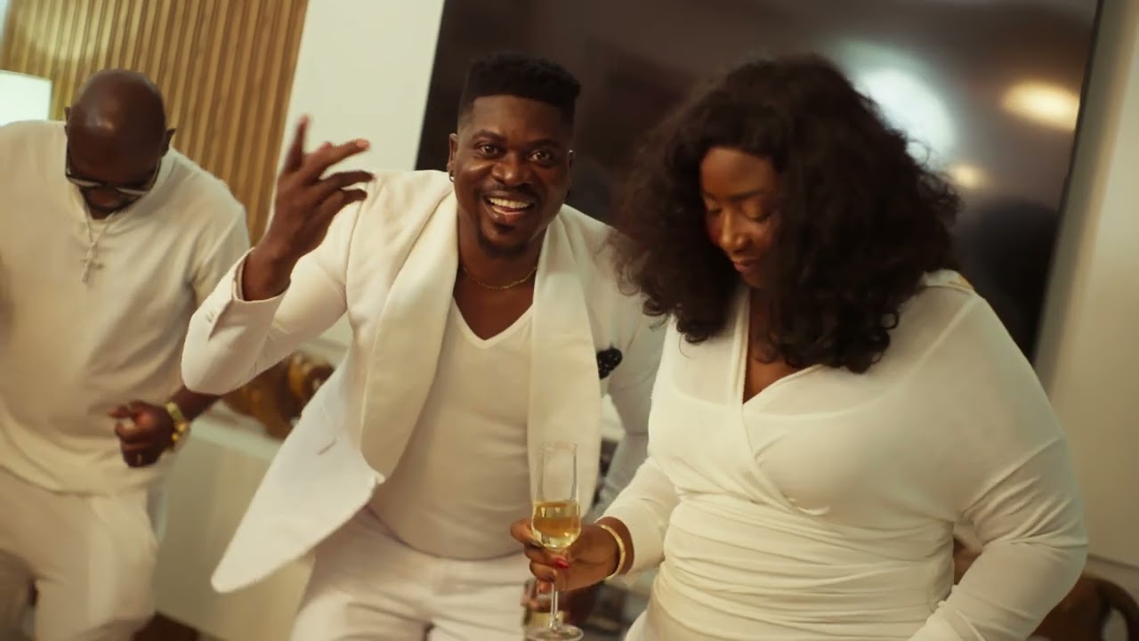 RICHARD DOUMBE FEAT MOUKALA le Français - TOP NELSON (Clip Officiel Directed by Chrispi Bonny)