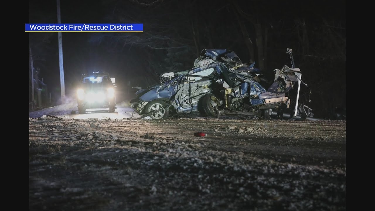 Metra train hits car stuck on tracks; no serious injuries reported ...