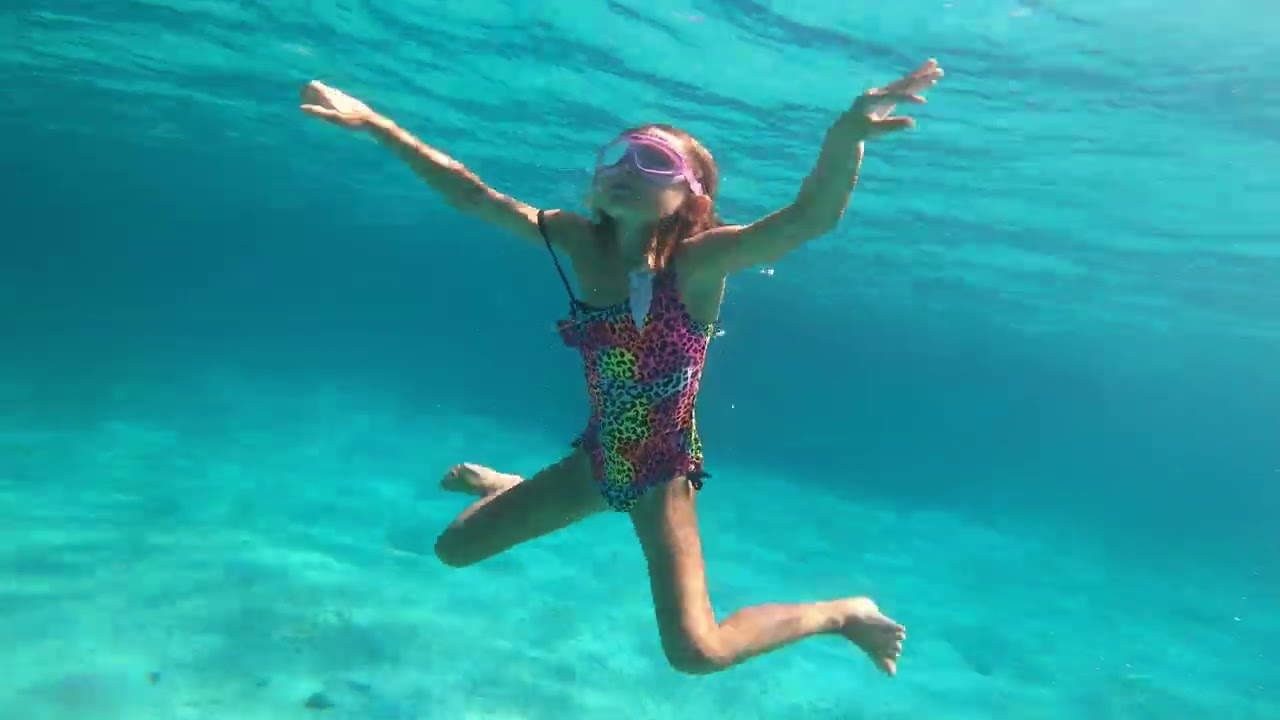 Sailing with kids in Exuma, Musha Cay David Copperfield's piano playing mermaid! Episode 22