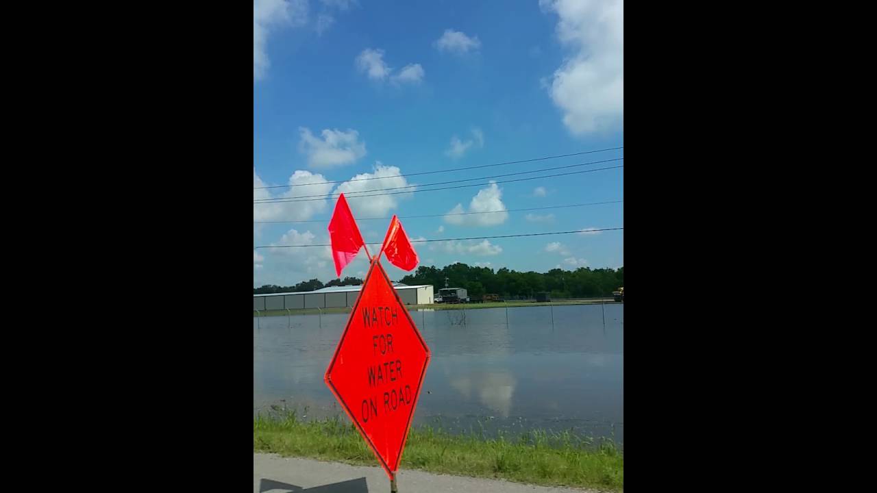 Flooding Columbia Lakes/West Columbia Texas, YouTube