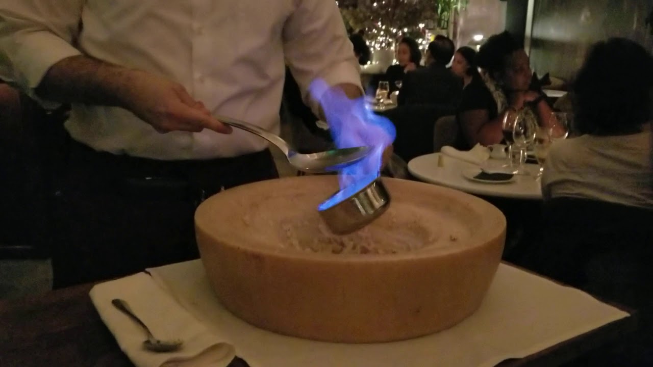 Le Petit Paris 12/22/19