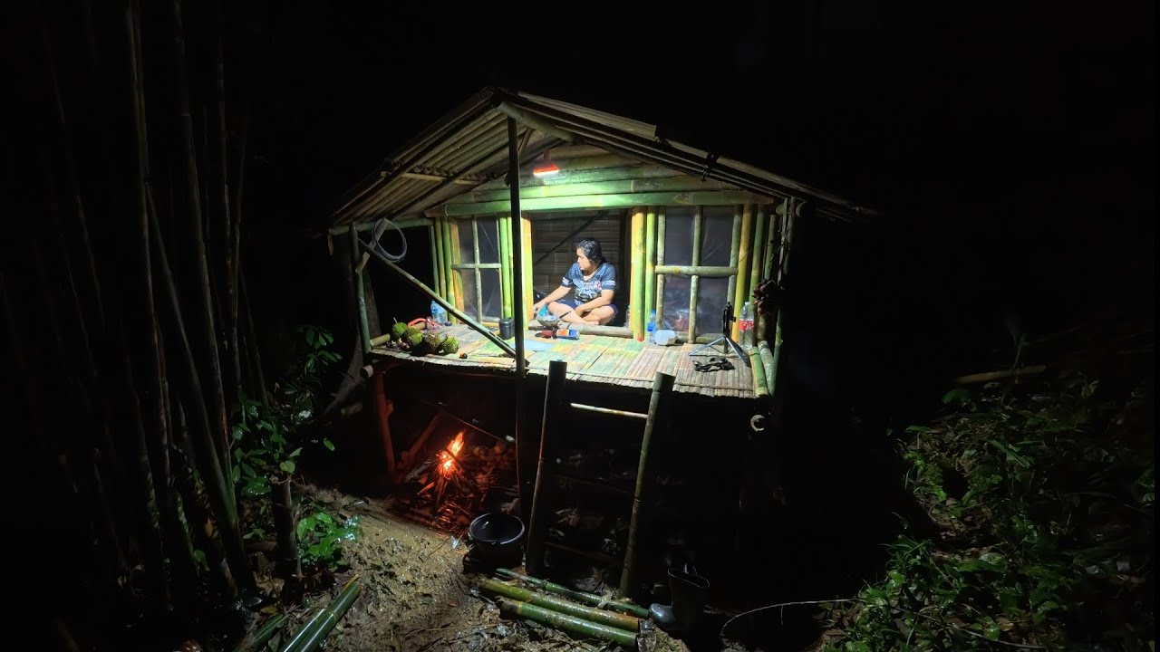 สร้างที่พัก ติดตั้งประตู ช้างป่ามาเยือน เกือบถึงขนำ ep.280