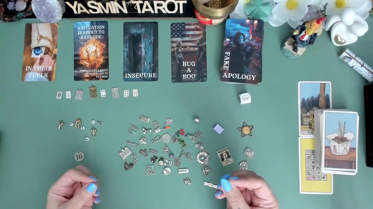 پشت پرده چه خبره را از زبان فال تاروت و دیکشنری بشنو