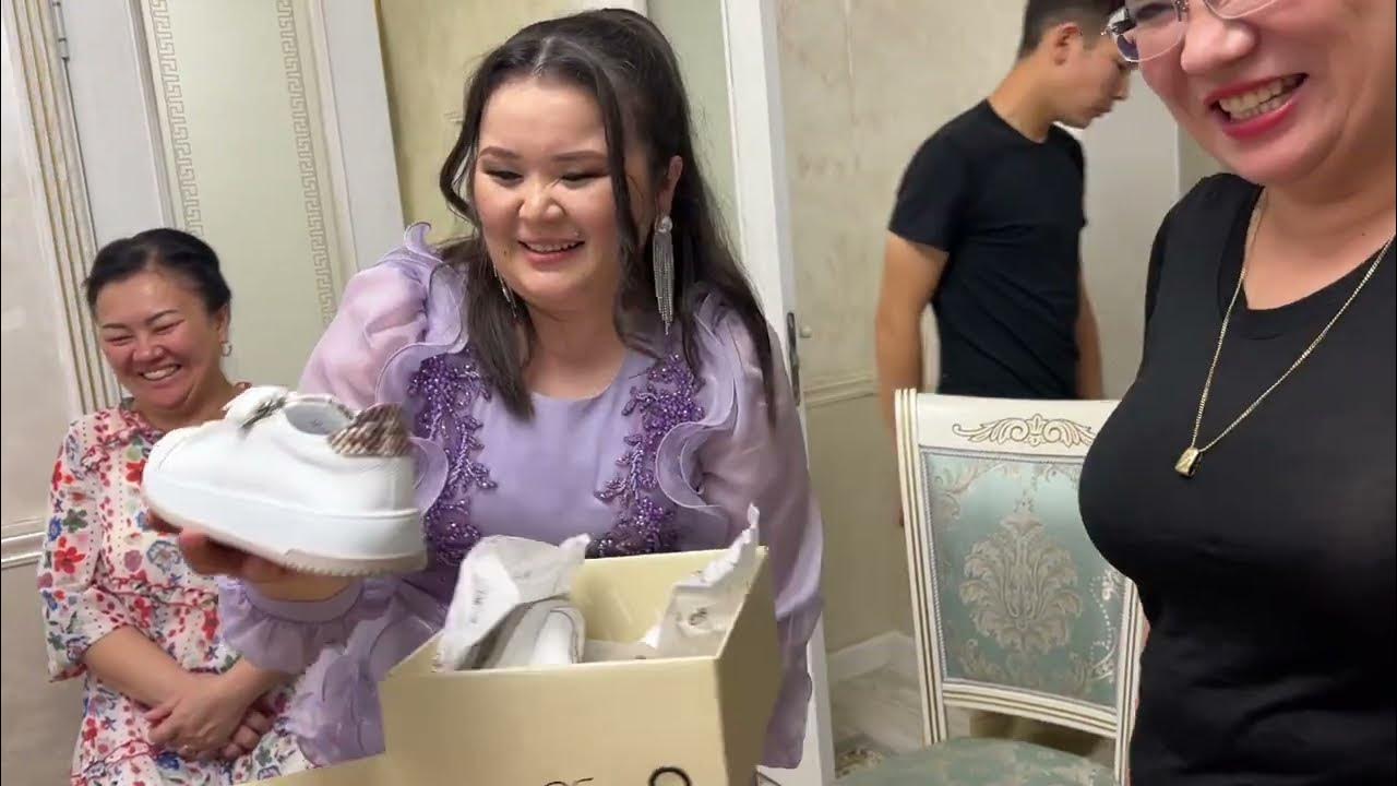 Порно секс Қыздар мен гермафродиттер секс порно мастурбациялайды