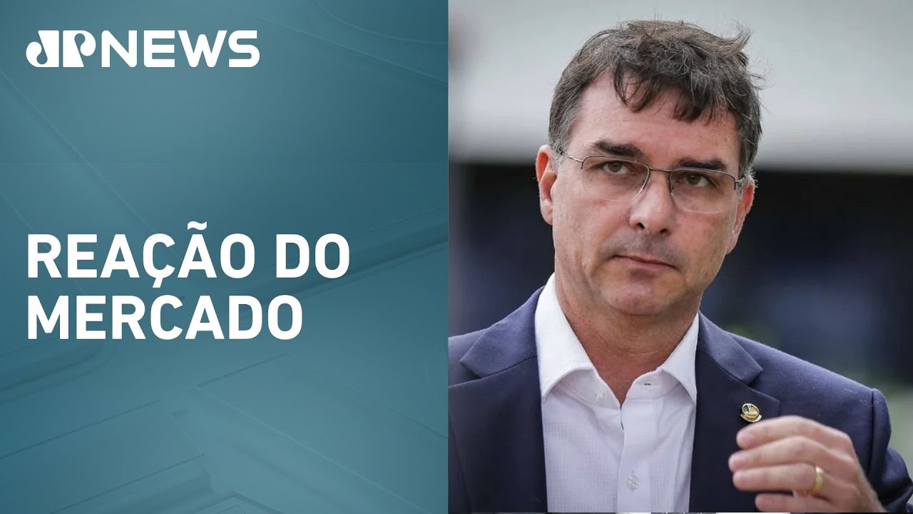 Dólar sobe para R$ 5,43 após Flávio Bolsonaro lançar pré-candidatura