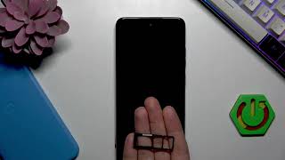 MOTOROLA Moto G17 Power - Cómo insertar tarjeta SIM