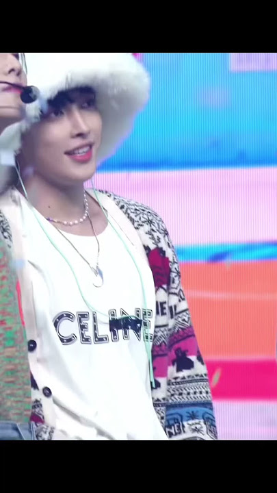 Look like an angel ~ Hongruella ver. #ateez #hongjoong #guerrilla #edit