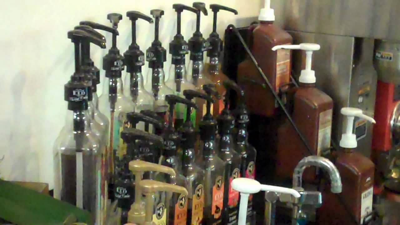 Open Mic Night at La Taza Coffee House