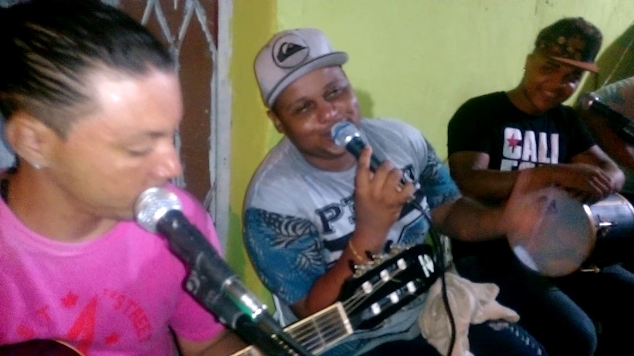 Grupo Arrebentasamba contrate 021 97367-9294