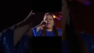 Julia Ferrón en playoffs ~sin tí~ la voz argentina