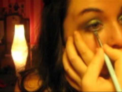 Blue Green eye tutorial