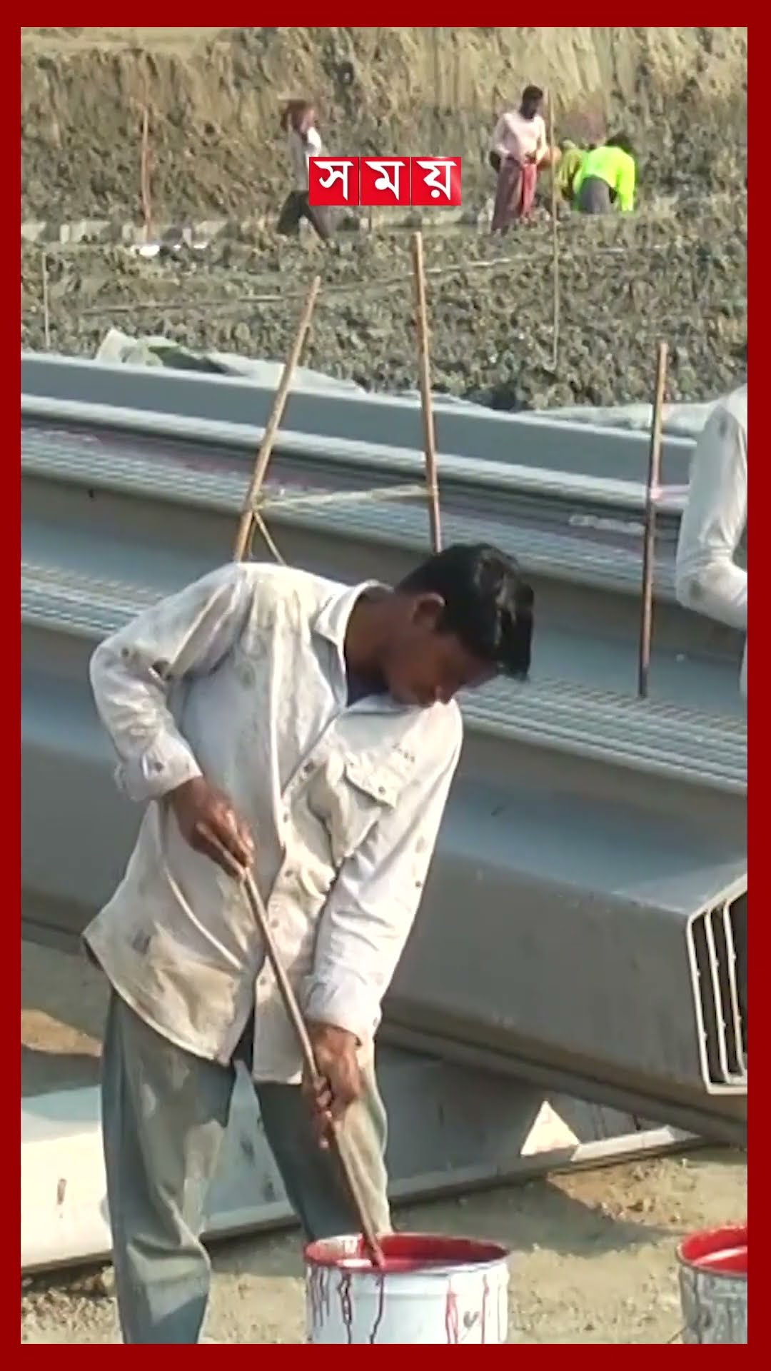 জলে যাচ্ছে হাজার কোটি টাকা, মুখ খুলছে না ঠিকাদার #illegalsandmining #bhola #syndicate #shorts