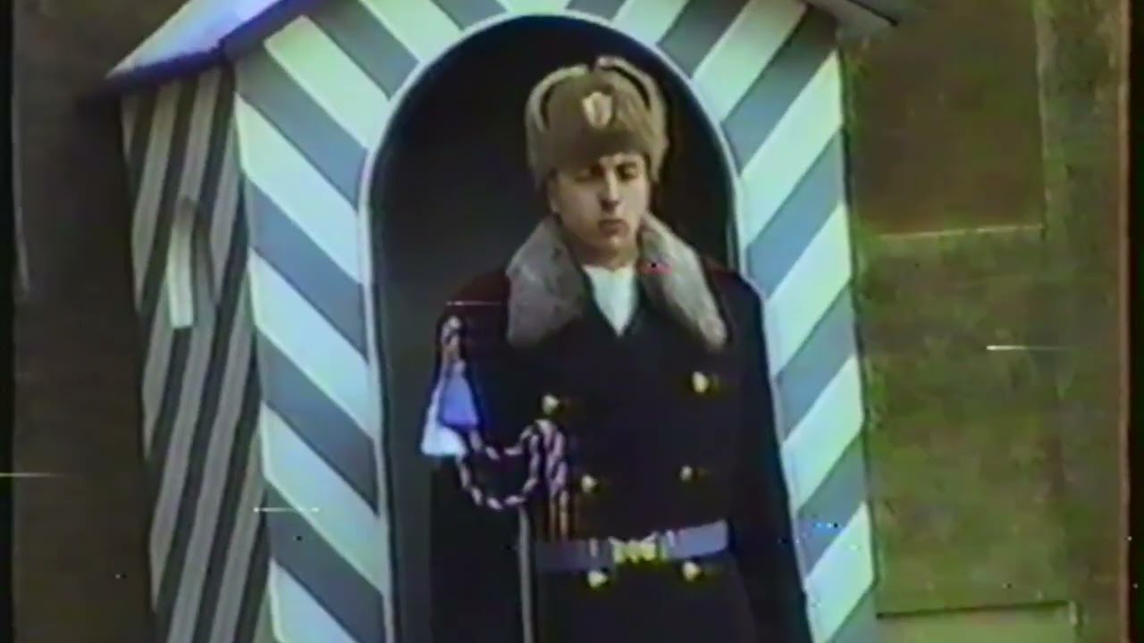 Praga czeska w zimowym klimacie (30-31.12.1996). Zmiana warty.