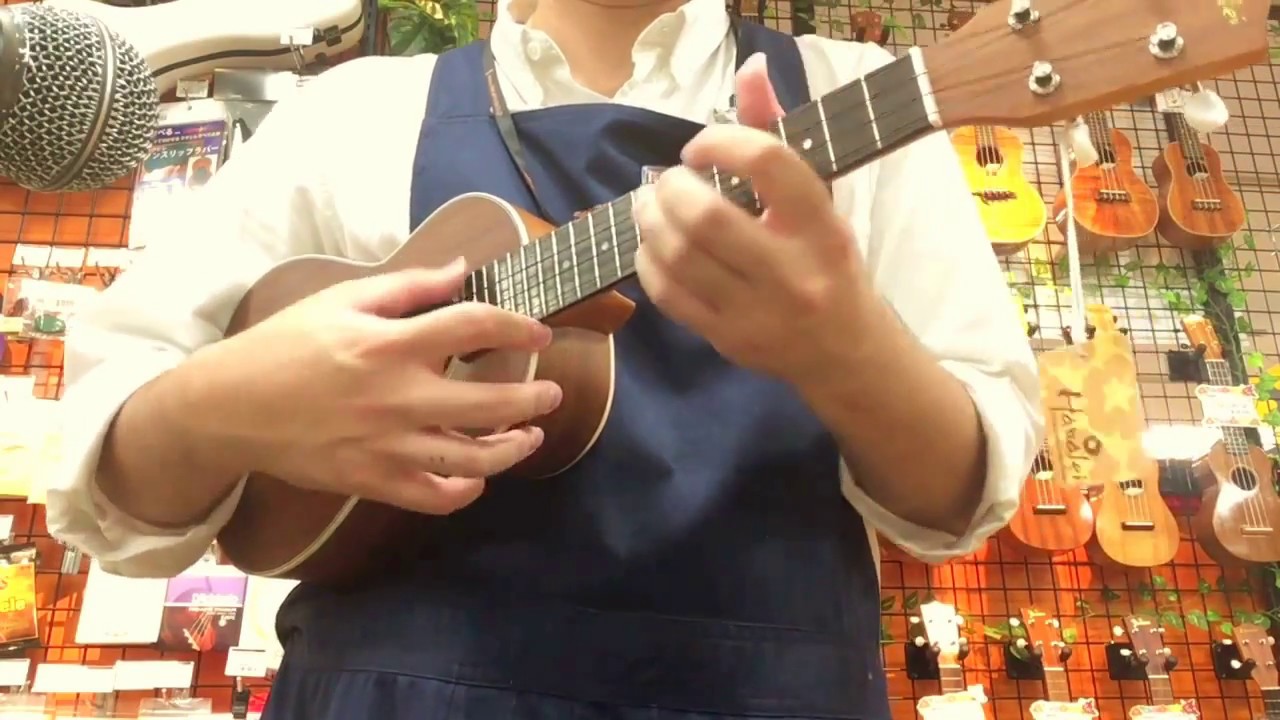 ウクレレ弾き比べ】メーカー比較の編 Hanalei - YouTube