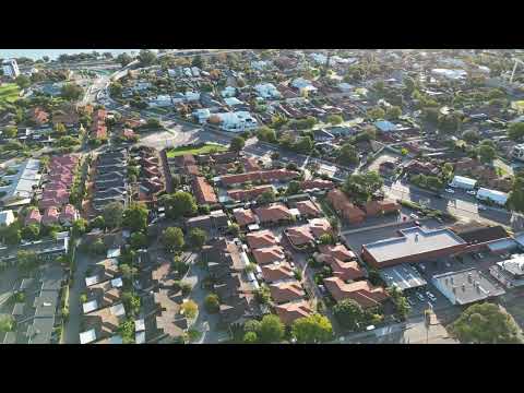 Manning Primary School and surrounds - a drone view