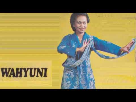 Wahyuni - Semarang Dober (Jaipong Banyumasan)*
