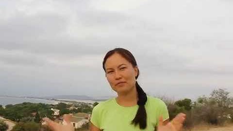 What does it mean - "ДАВАЙ" ? Russian for beginners