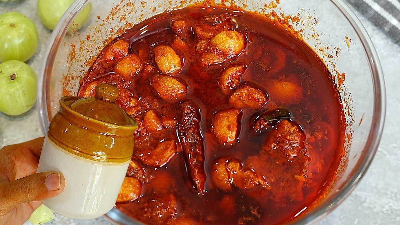 ఉసిరికాయ నిల్వ పచ్చడి ఆవకాయ పచ్చడిని మించిన రుచి రావాలంటే😋 Usirikaya Pachadi In Telugu👌 Amla Pickle