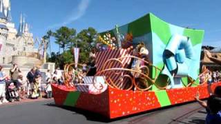 Move It Shake It Celebrate It Street Party, Magic Kingdom - Walt Disney World Part 1