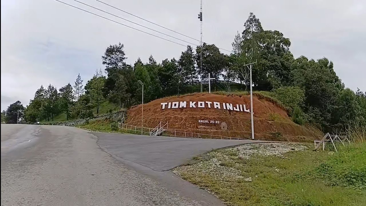 Tiom || Kota Injil dan Liputan Keindahan Kota NEGERI DI ATAS AWAN #tiom #lannyjaya #pemandangan 