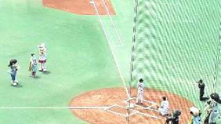 20100613_舞妓さんが始球式.AVI