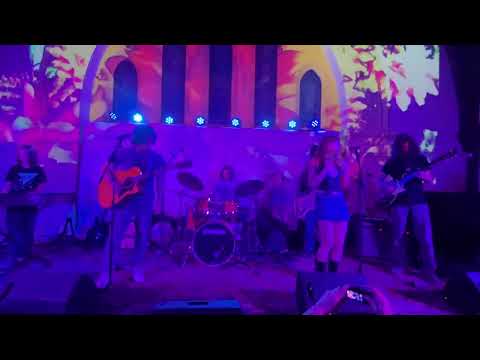 Low Light w/ Roxy Bollé of Mona Freaka - "Iris” (The Goo Goo Dolls cover) - 03/01/25 at The Local