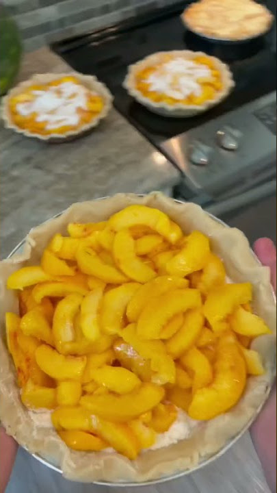 Secret Ingredient Peach Pie