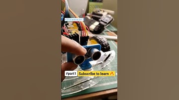 learn to build an Obstacle avoiding Robot using Arduino and ultrasonic sensor 🔥#shorts #robotics