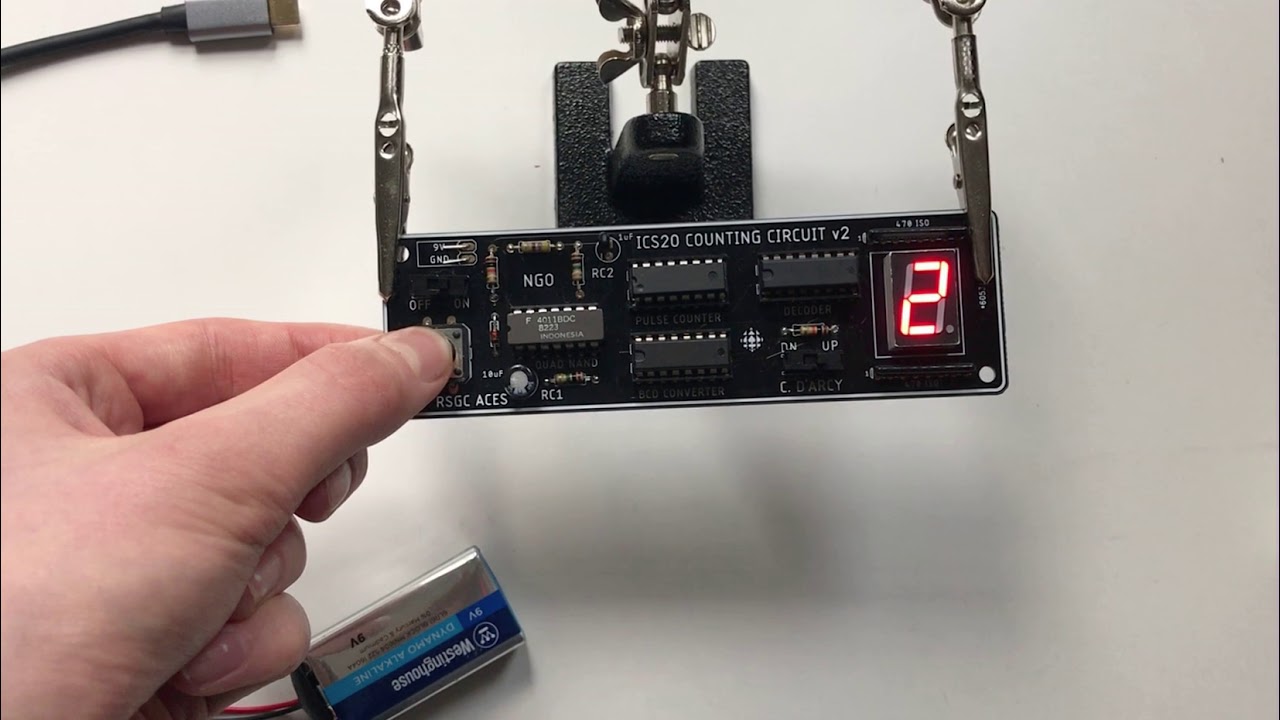 Counting circuit in circuit board