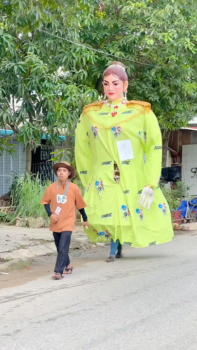 Review famous short🤡 #shortsfeed #automobile #17agustus #colonelkkjϟ #camping #dj #remix #music