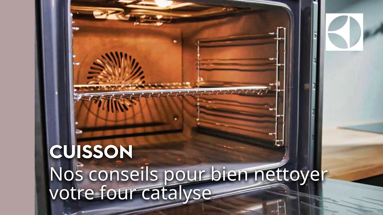 🧼Comment nettoyer son four catalyse ? | Electrolux - YouTube