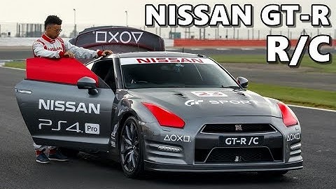Remote-Controlled Nissan GT-R Hits 130 mph at Silverstone