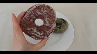 MATCHA & VANILLA BEAN DONUTS | DOUGHNUT PLANT NYC | UNWRAPPING