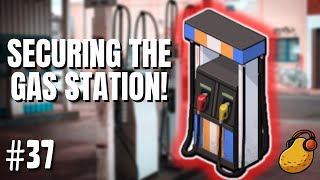 Securing The Gas Station! | Let's Play Modded Project Zomboid (Cherbourg) | Ep37 | Build 41.65
