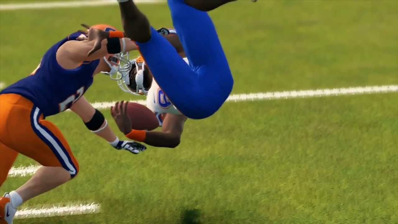 NCAA Football 14 - Ultimate Team - HUGE HIT!! (TIM BROWN DESTROYED!!)