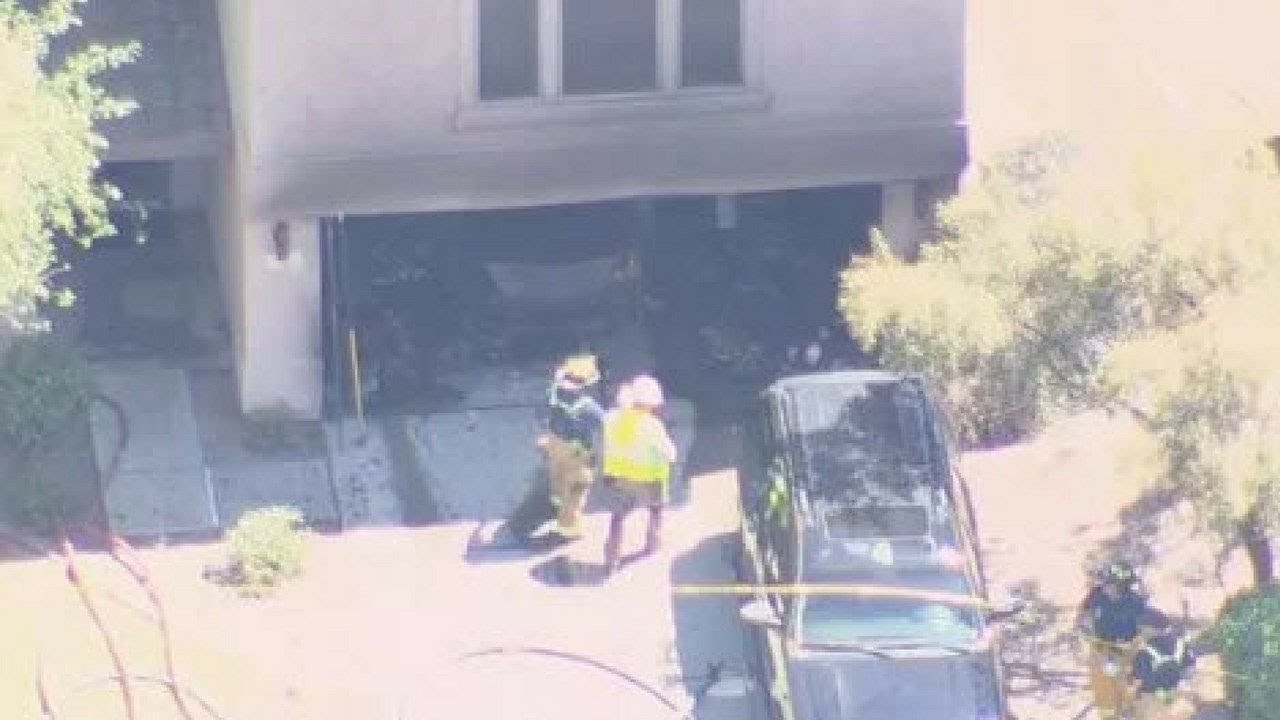 VIDEO: Deadly garage fire at Gilbert home under investigation
